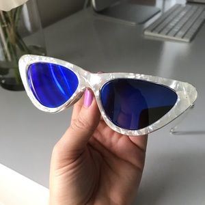 TOPSHOP 90s Sunglasses